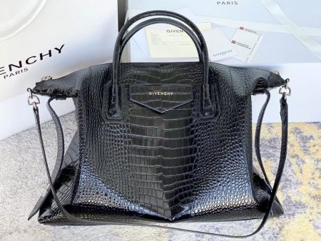 Envy Hold - Givenchy Bags - 001 Online Hot Sale