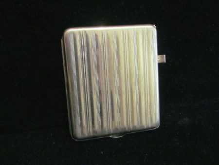 1926 Ejector Cigarette Case LYMCO Mfg. Co. Ejector Case Cigarette Dispenser WORKING CONDITION Online now