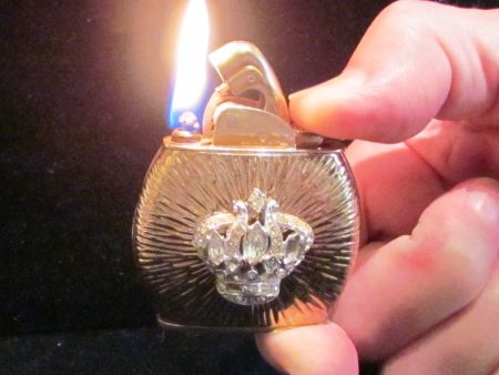 1940s Evans Rhinestone Lighter Working Ladies Windsor Oval Pocket Purse Lighter Fashion