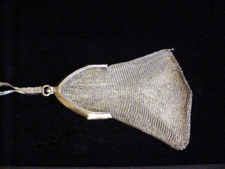 1900s Soldered Gold Mesh Purse Whiting & Davis Antique Flapper Bag Victorian Formal Evening Bridal Wedding For Sale