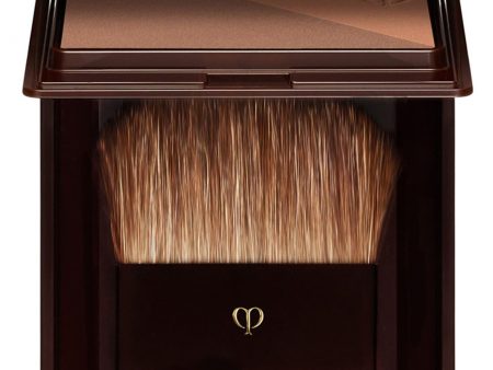 Clé de Peau Beauté Bronzing Powder Duo Fashion