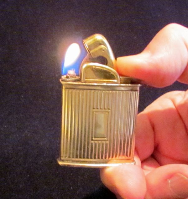 1940s Evans Baron Lighter Gold Art Deco Working Pocket Lighter Sale