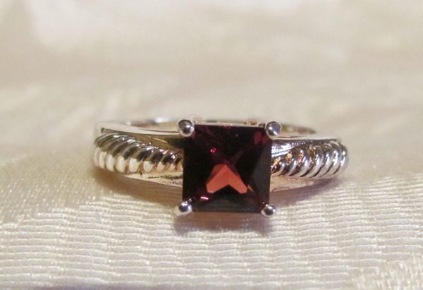 1.25 Carat Garnet Princess Cut Sterling Silver Ring Size 6 1 4 Cheap