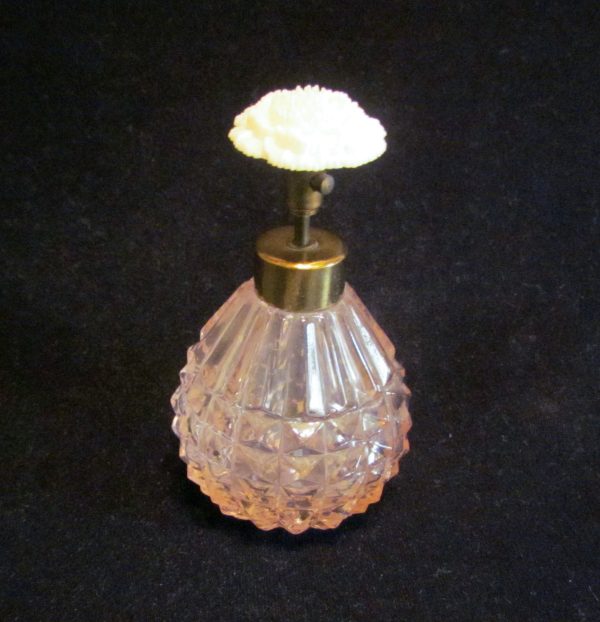 1940s Atomizer Perfume Bottle Pink Depression Glass Floral Carnation Excellent Working Condition For Sale