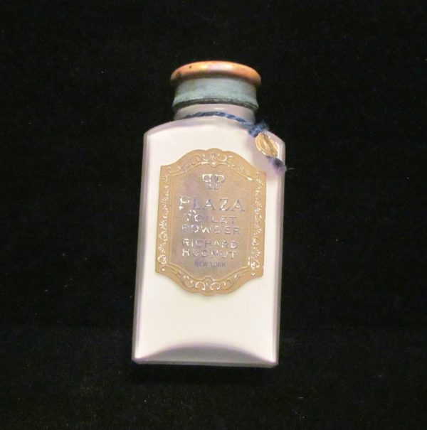 1913 Richard Hudnut Perfume Vintage Powder Plaza Toilet Talcum Powder UNUSED RARE For Sale