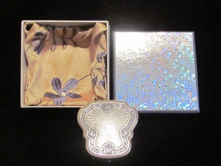 1920s Karess Woodworth Compact Powder Rouge Compact Silver Compact Rare Online now