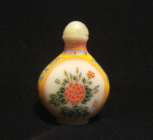 Chinese Hand Painted Perfume Bottle Vintage Asian Snuff Bottle For Cheap