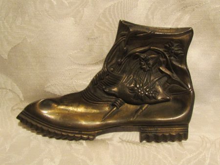 Art Nouveau Shoe Ashtray 1920s Brass Boot Ashtray Hot on Sale