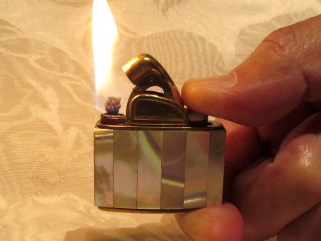 Mother Of Pearl Lighter Evans Gold 1950 s Lighter Working Supply