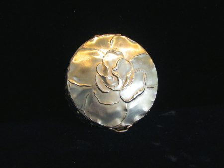 1930 s Art Deco Gold Mesh Powder Compact Rose Design Cheap